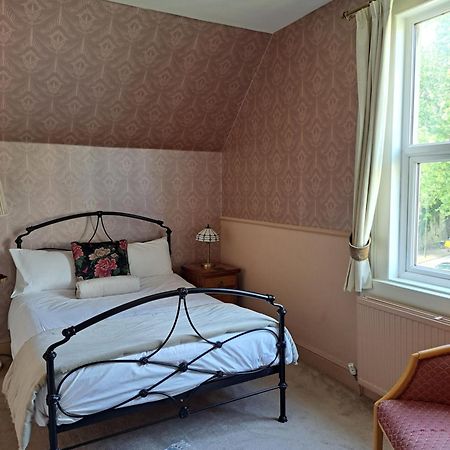 Avon Guesthouse บาธ ภายนอก รูปภาพ